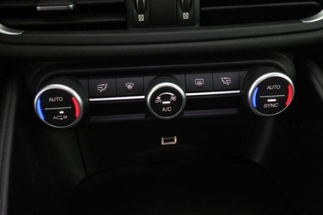 ALFA ROMEO Giulia Giulia 2.2 Turbo AT8 150CV Super