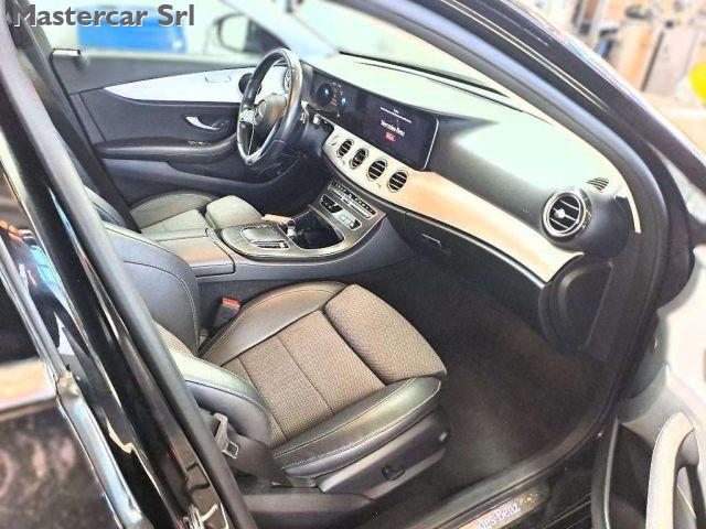 MERCEDES-BENZ E 200 Classe E - W213 Berlina d Sport auto - GJ819SF
