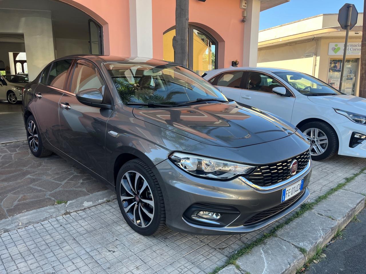 Fiat Tipo 1.6 Mjt 4 porte Lounge