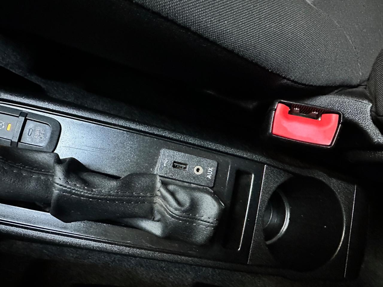 Opel Combo 1.4 (7 POSTI) - No Blocco del Traffico