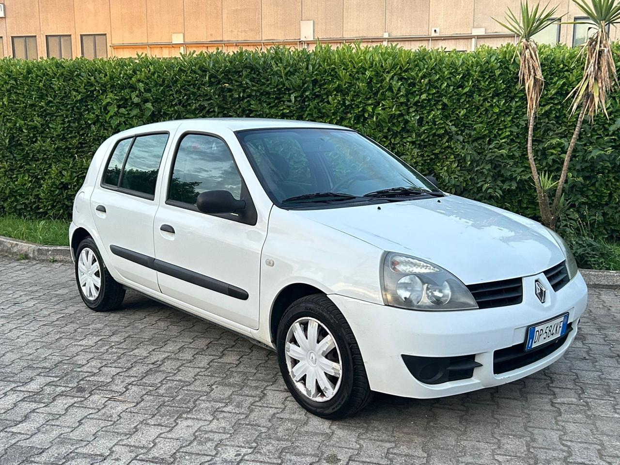 Renault Clio 1.2 5 porte GPL 180.000KM
