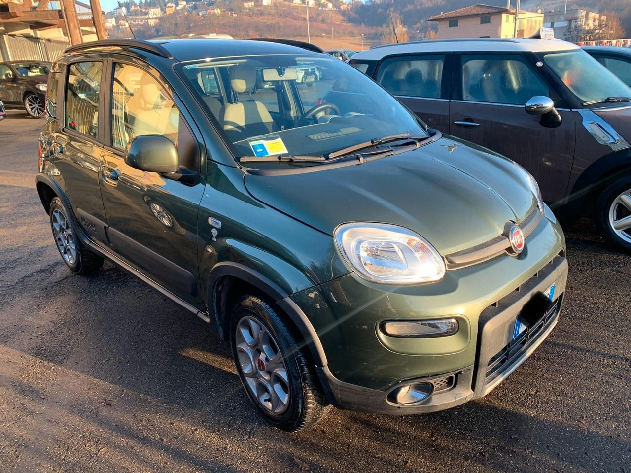 Fiat Panda cross 4x4 tdi neo patentati - solo 60000 km anno 2015 - unico proprietario - tagliandata ottime condizioni