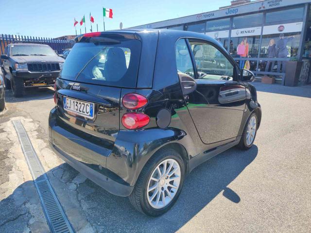 SMART ForTwo 1000 automatica Total black