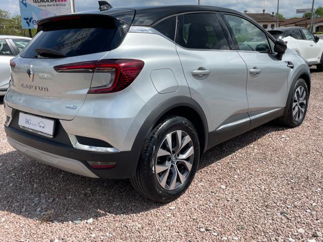 RENAULT Captur Plug-in Hybrid E-Tech 160 CV Initiale Paris