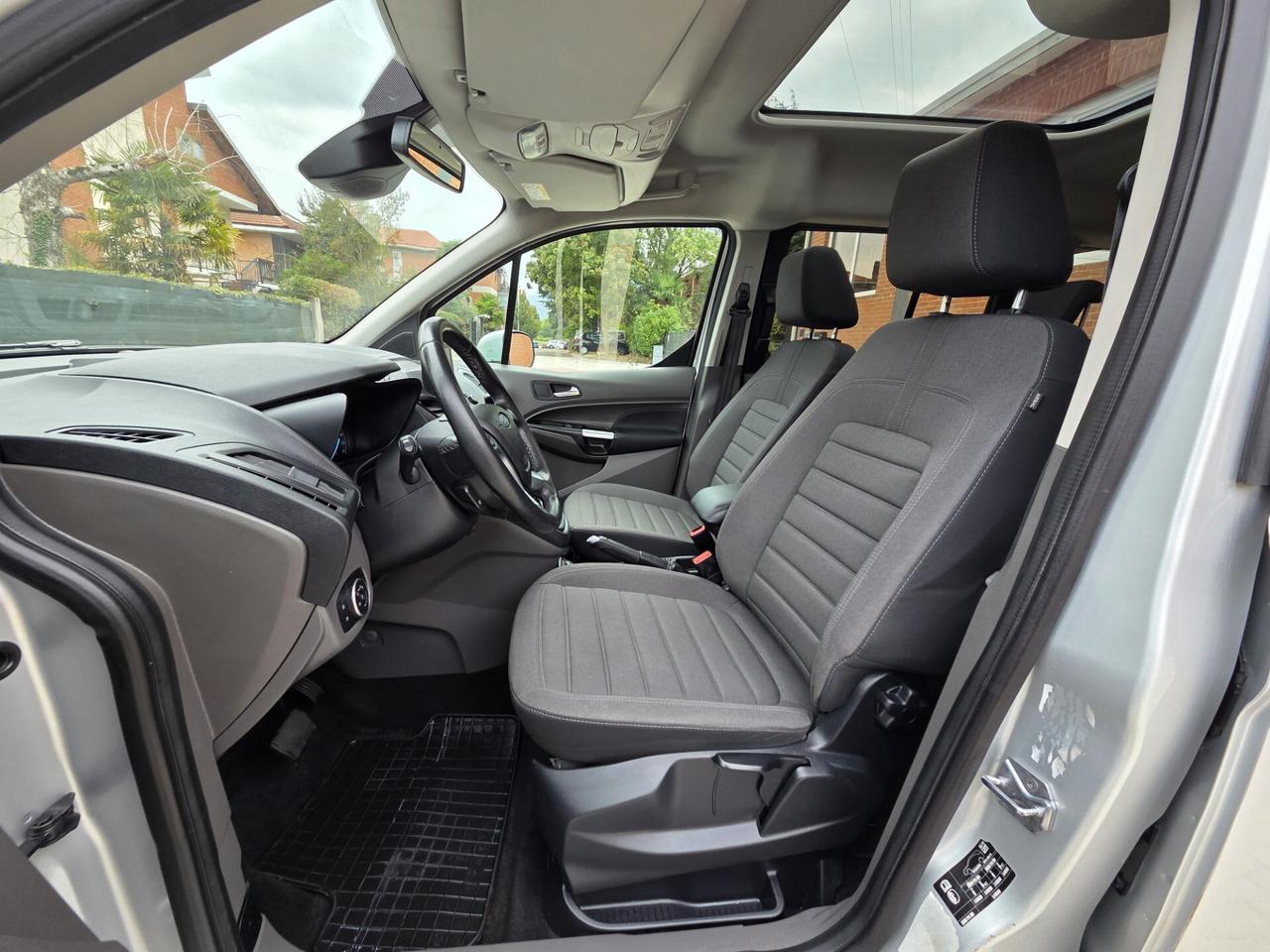 Ford Tourneo Connect Gran 1.5 EcoBlue 120 CV aut. Titanium