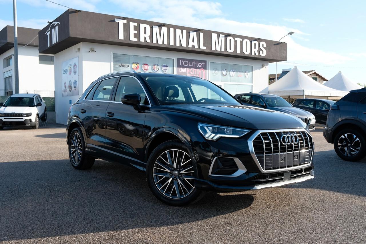 Audi Q3 40 TDI quattro S tronic Business Advanced