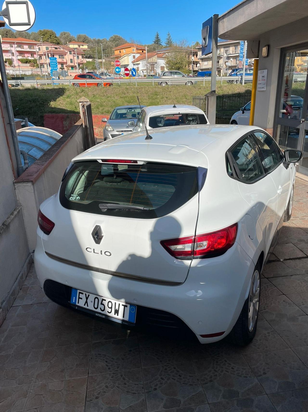 Renault Clio TCe 12V 75 CV 5 porte Moschino Intens