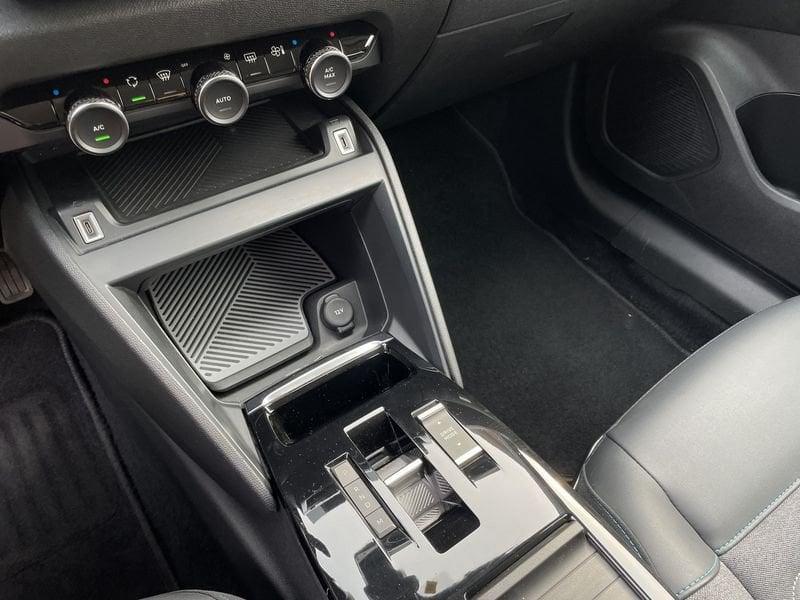 Citroën C4 C4 1.5 blue hdi Shine AUTOMATICA NO VINCOLI!!