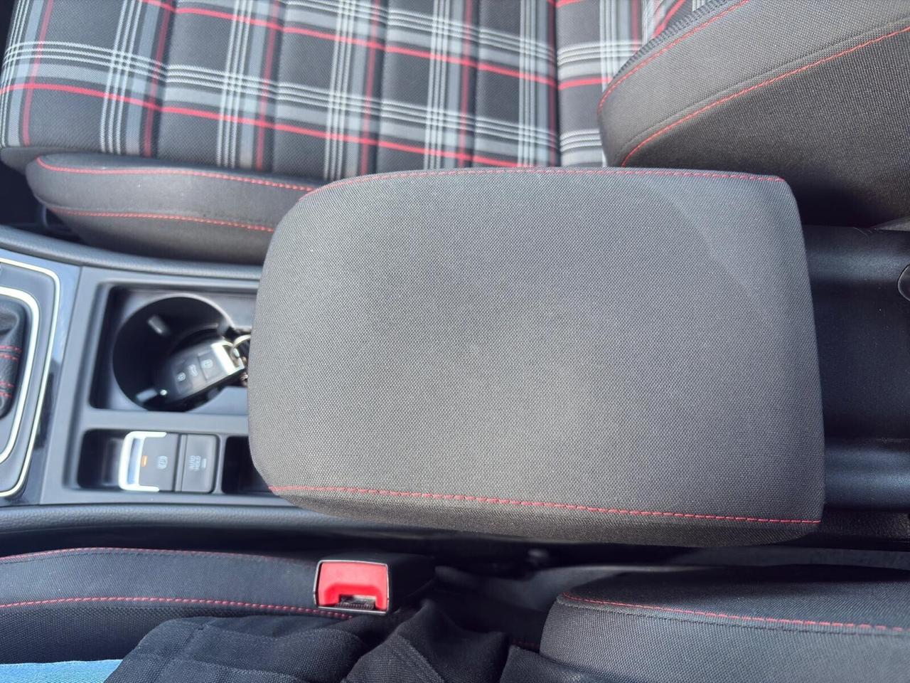 VOLKSWAGEN GOLF 7.5 GTI 2.0TSI 245cv DSG