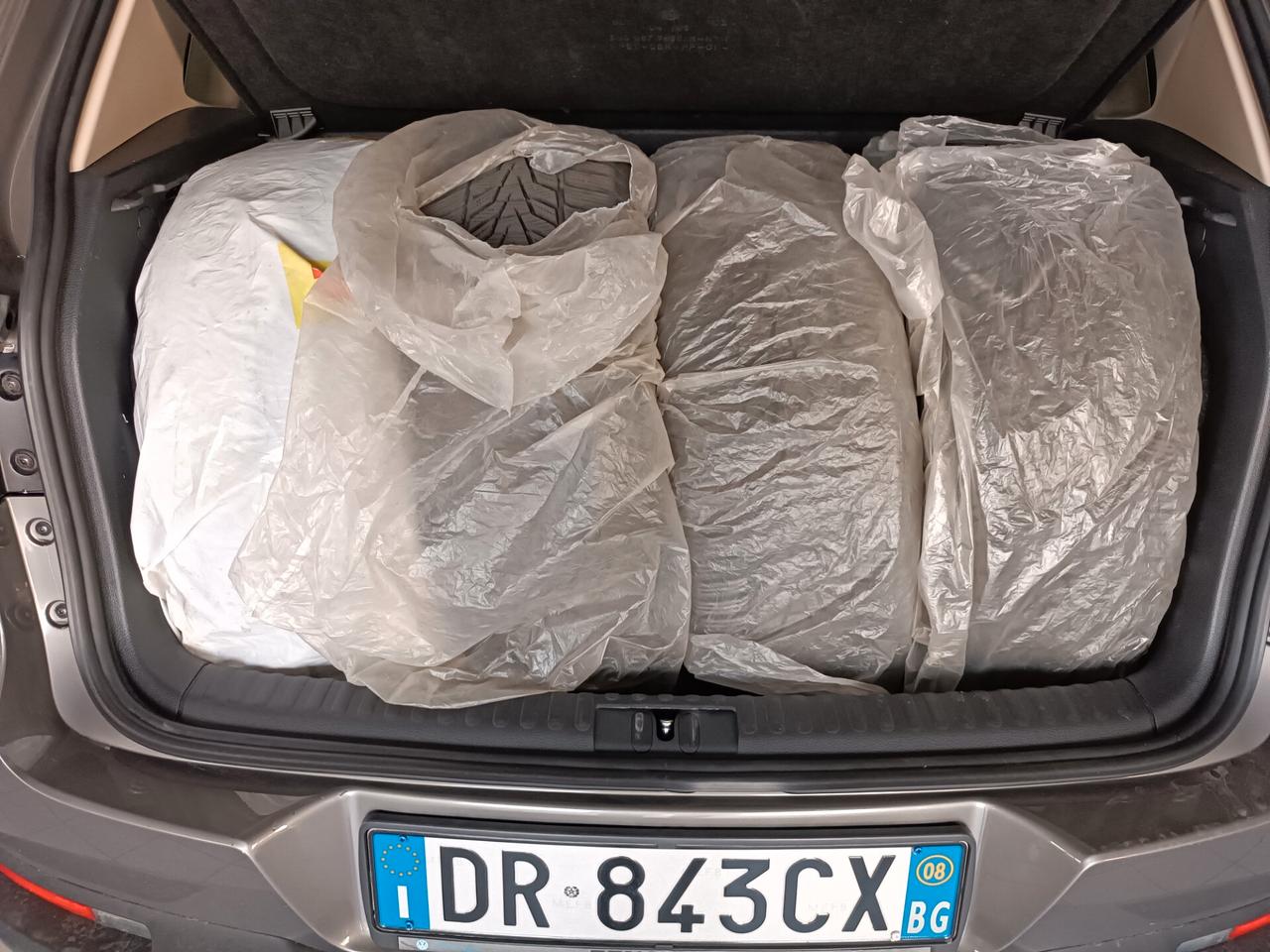 Tiguan 1.4 16V TSI Sport & Style (18°)----km 89900 unipr------