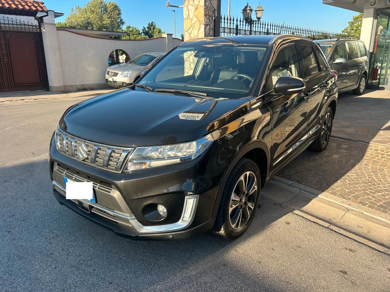 Suzuki Vitara 1.4 Hybrid Top