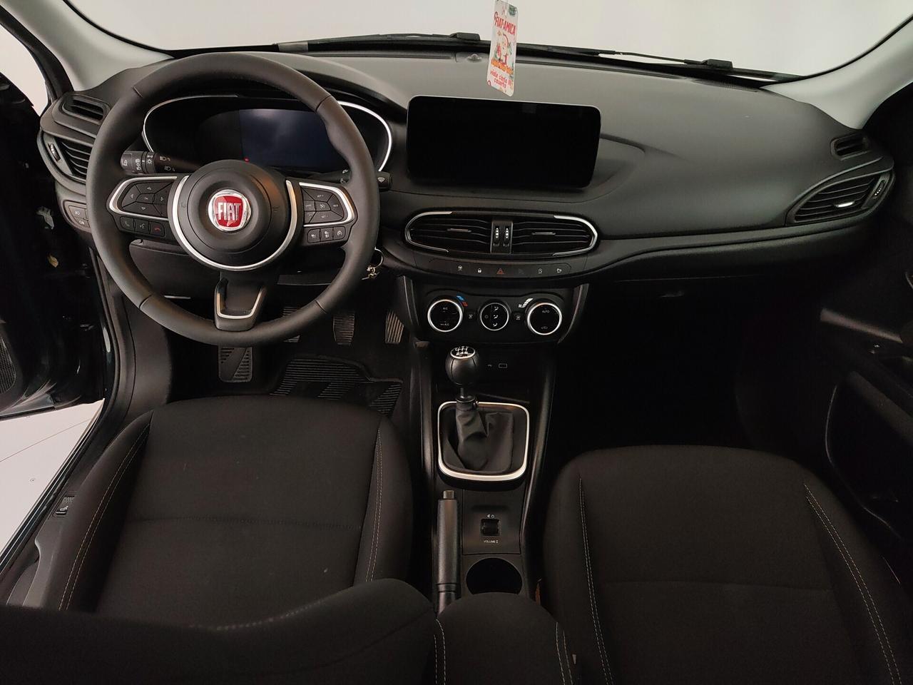 Fiat Tipo 1.6 Mjt S&S SW Cross