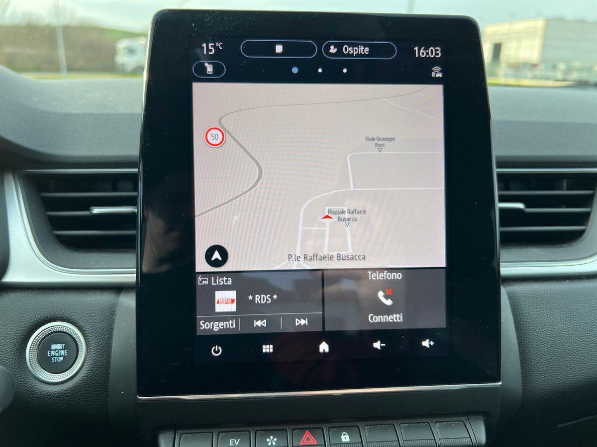 RENAULT Captur 1.6 E-Tech hybrid Initiale Paris 145cv auto