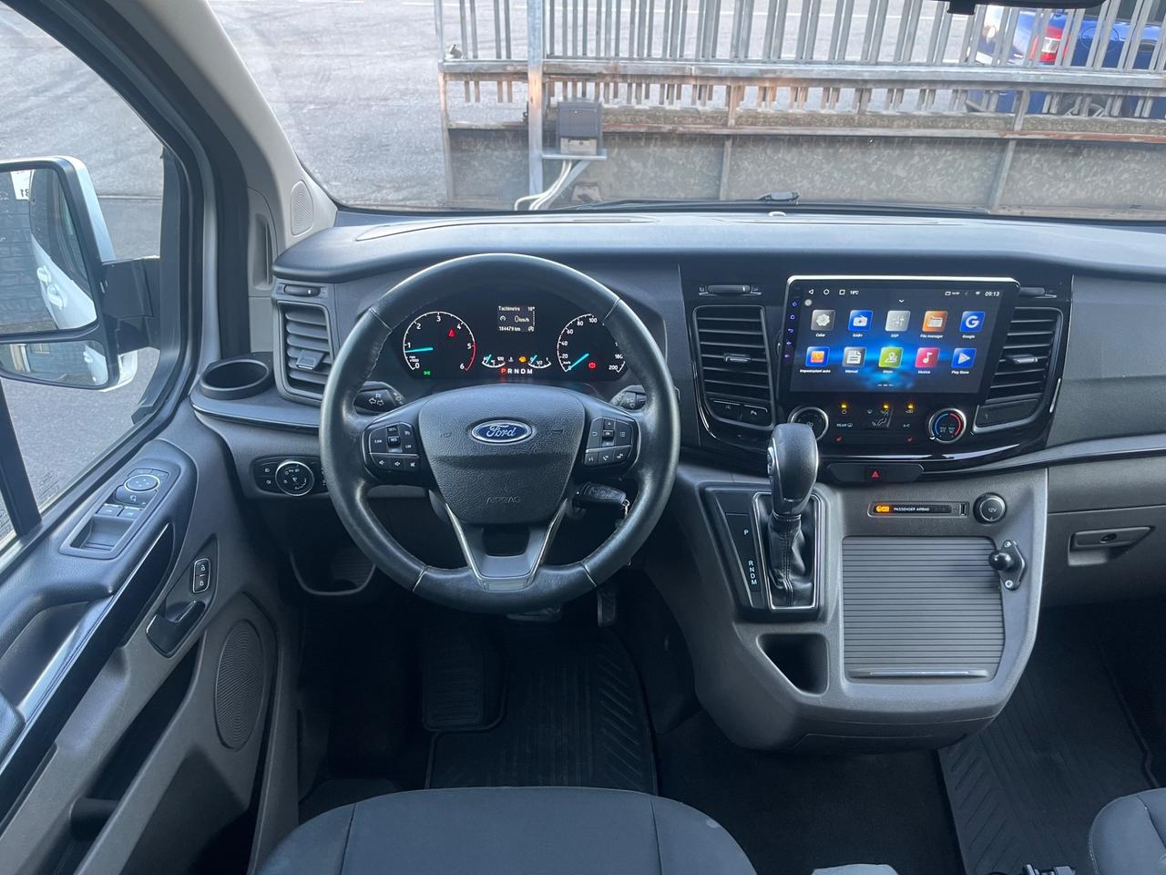 Ford Tourneo Custom 8/9 POSTI 2.0 TDCi Titanium