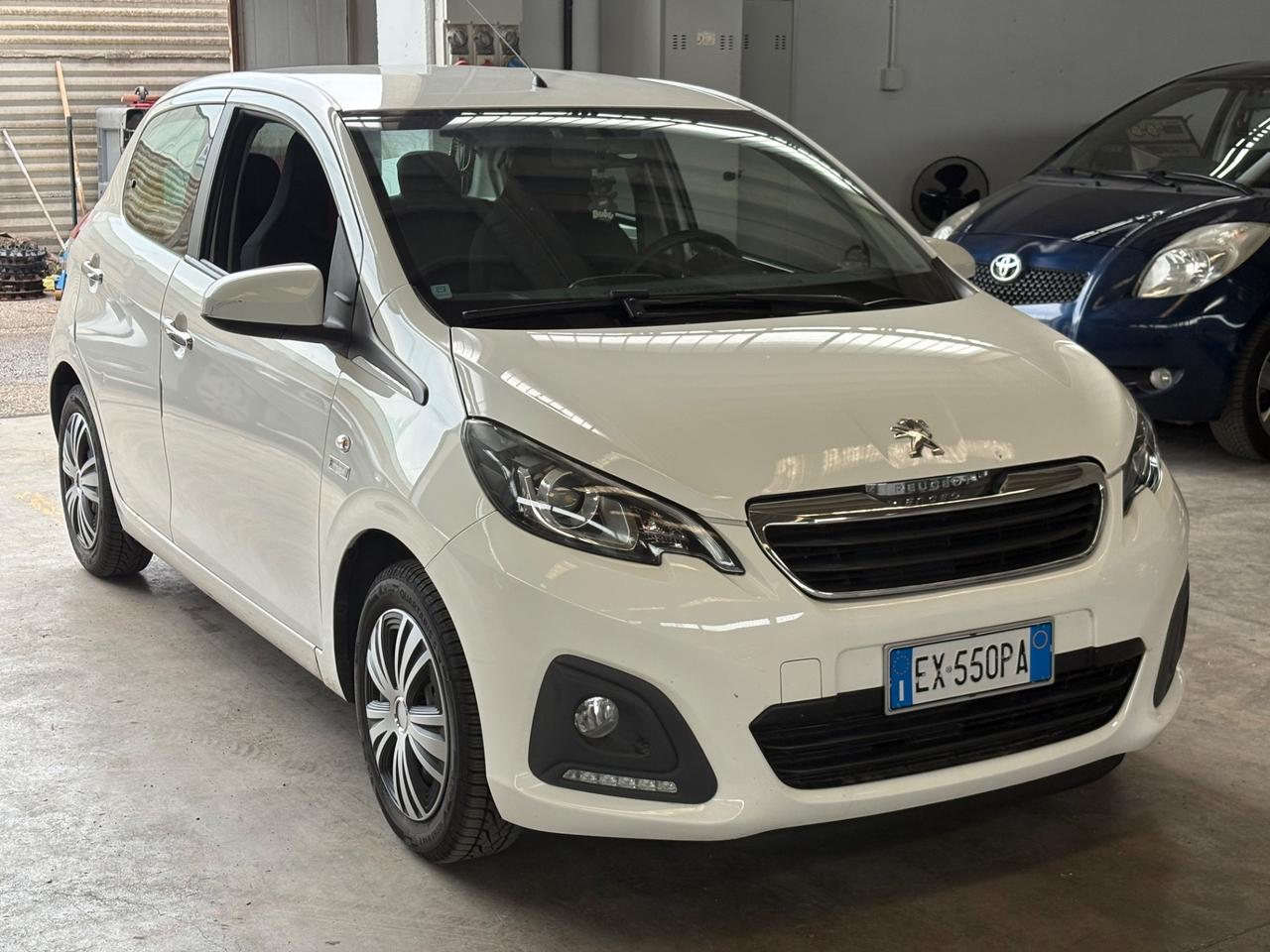 Peugeot 108 VTi 68 5 porte Allure TOP!