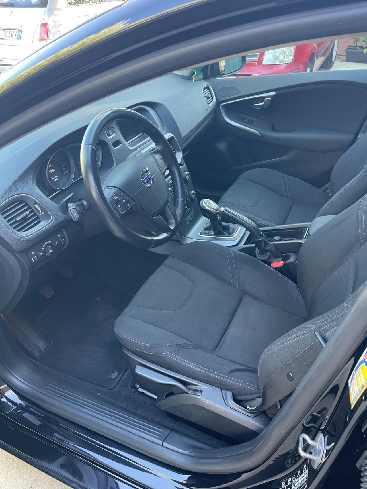Volvo V40 D2 1.6 Kinetic