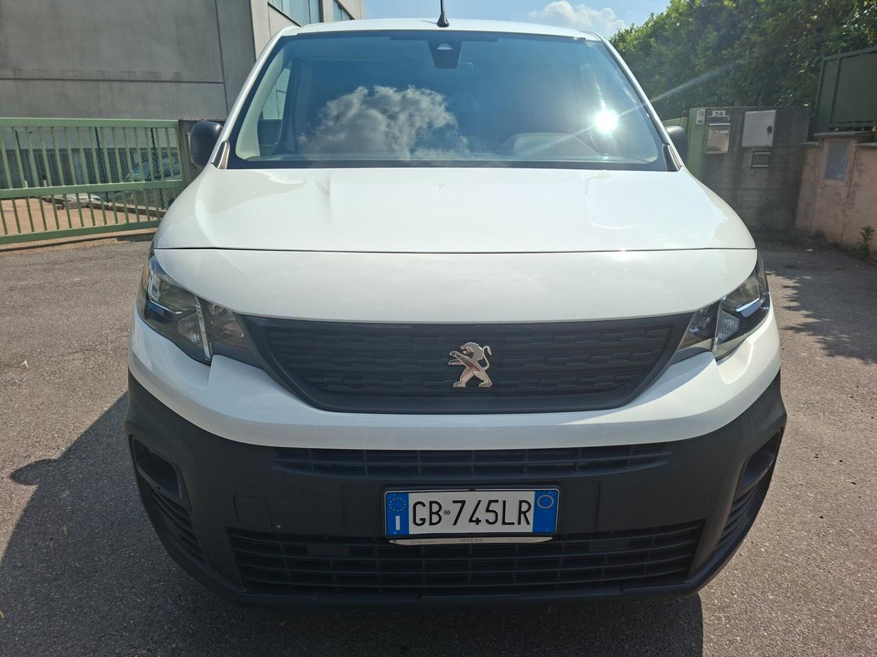 Peugeot PARTNER/ 1.5/EURO 6D-ISC/140000 KM/3 POSTI/2020