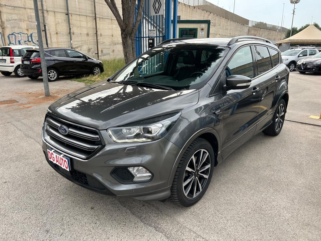 Ford Kuga ST-Line 1.5 TDCI 120 cv 2017 navi retroc