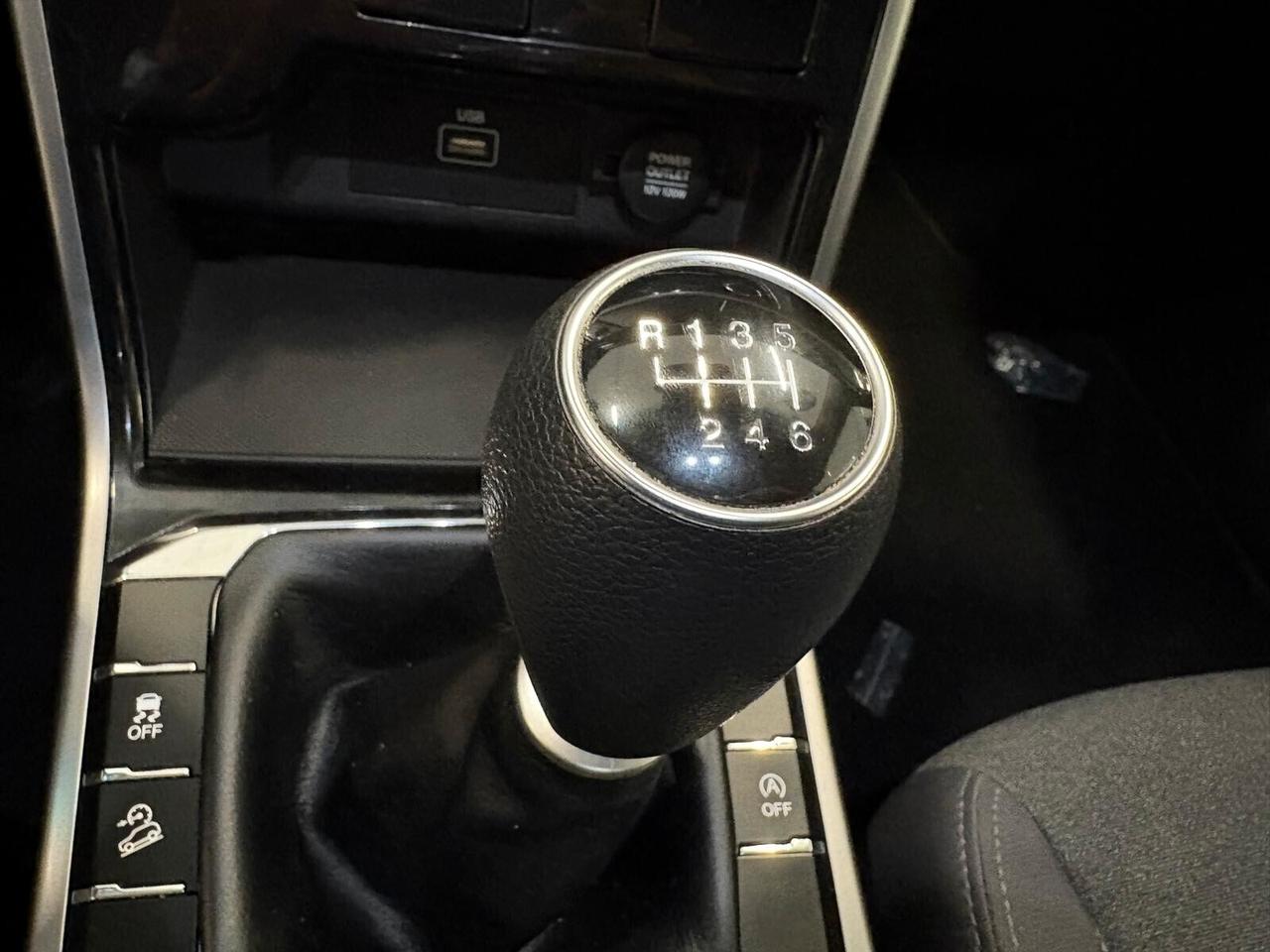 Ssangyong Korando DREAM 1.5 GDI-Turbo 2WD 6mt UNICO PR.