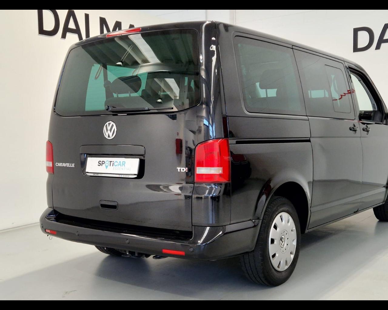 VOLKSWAGEN Multivan T5 2010 - Multivan 2.0 tdi Comfortline 140cv