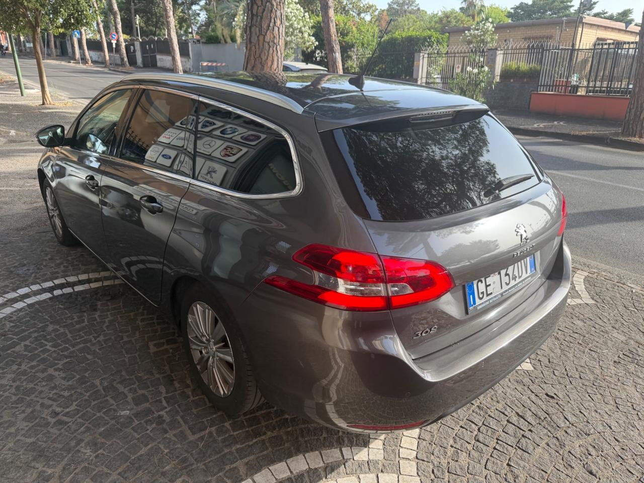 Peugeot 308 BlueHDi 130 S&S SW Allure