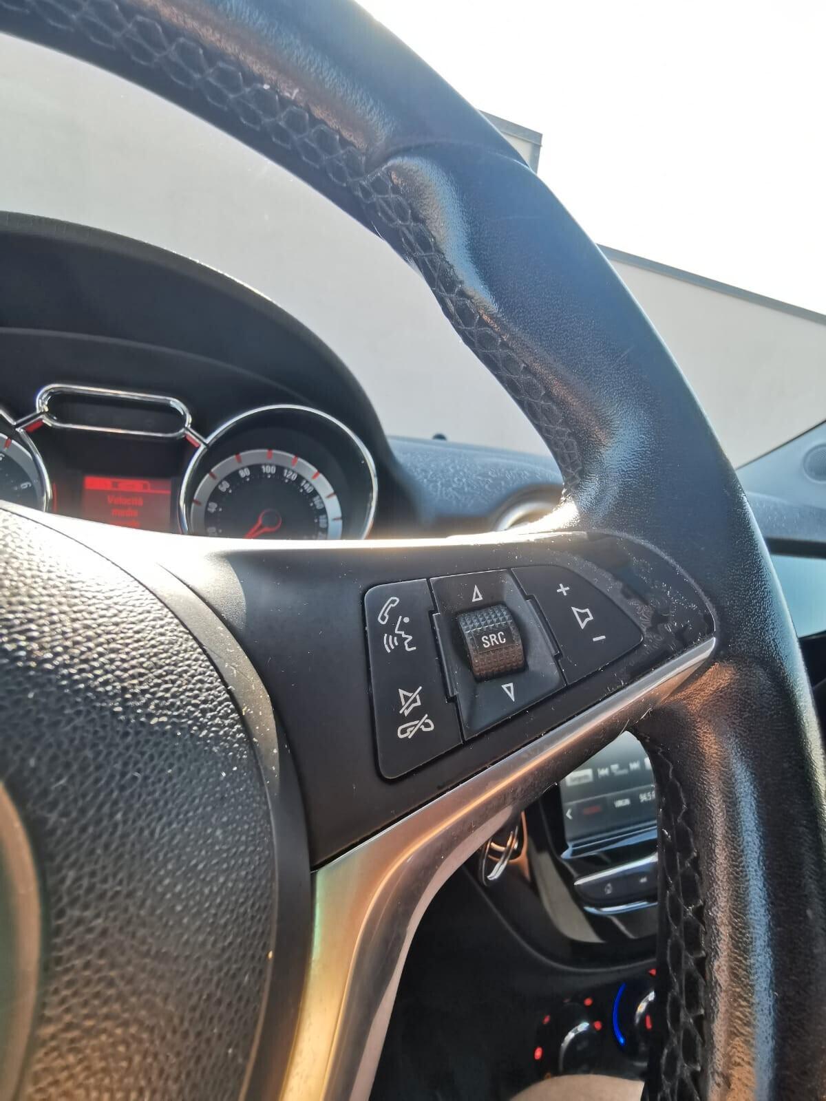 Opel Adam 1.4 87 CV GPL Tech Air 2017
