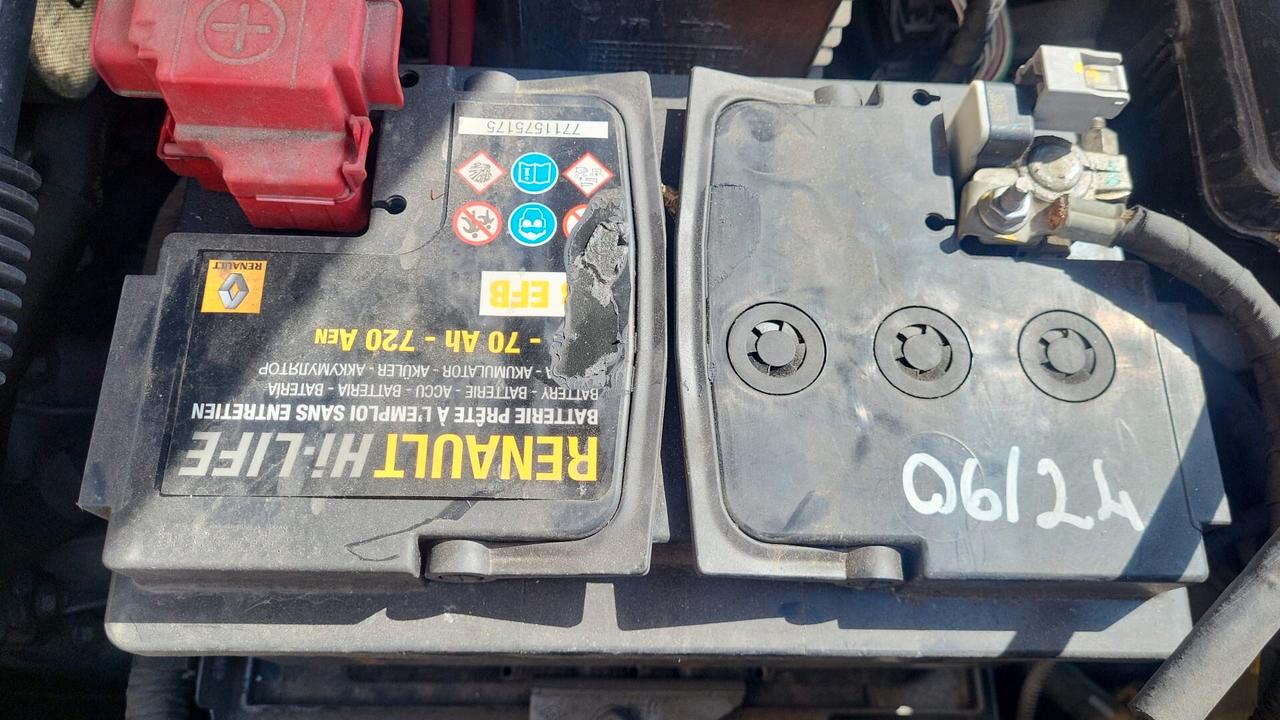 DACIA Duster 1.5 dCi-TAGLIAN.RENAULT-CINTA DISTRIBUZIONE