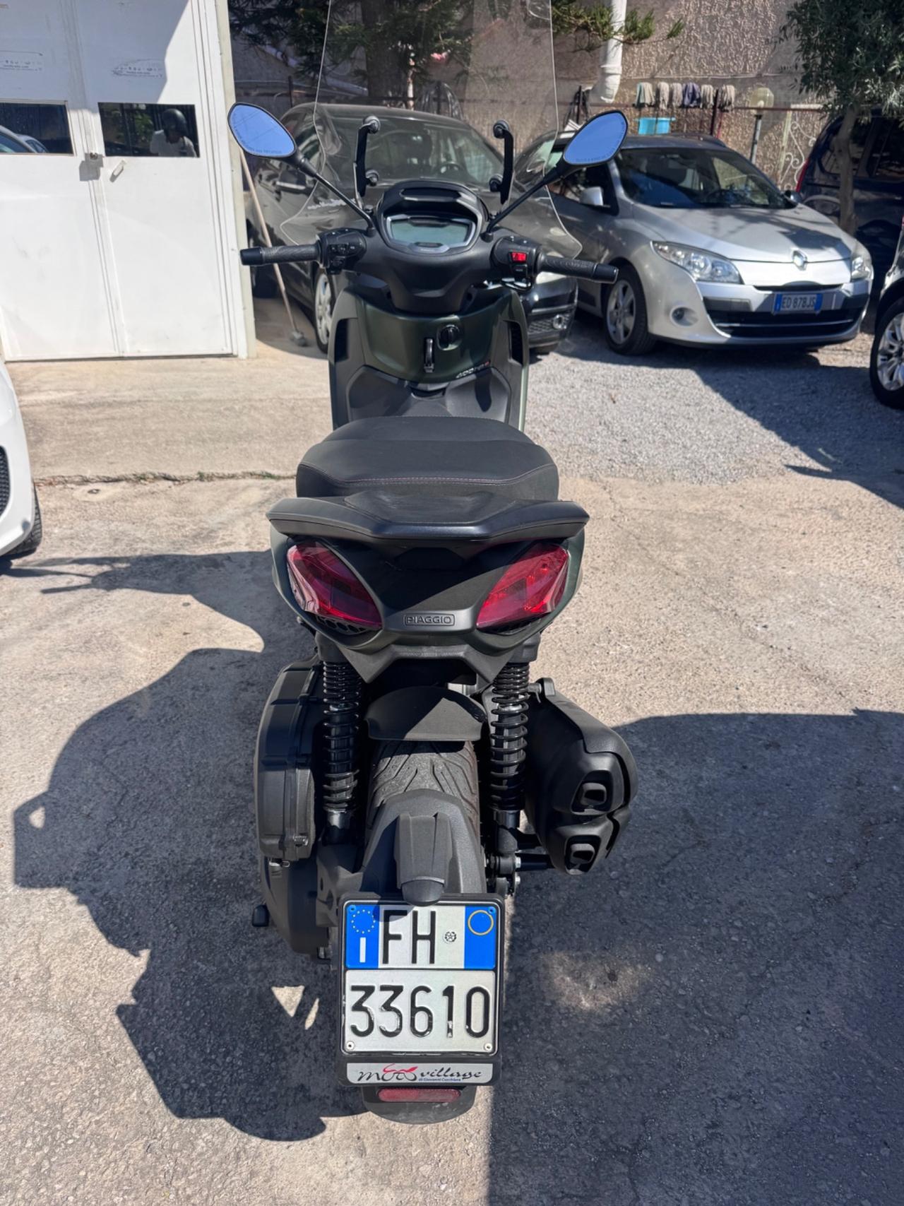 Piaggio Beverly 400 i.e. s