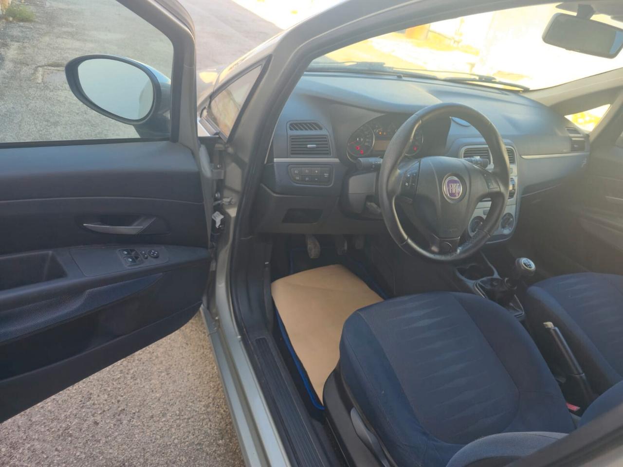 Fiat Grande Punto 1.3 MJT 75 CV 5 porte Fun
