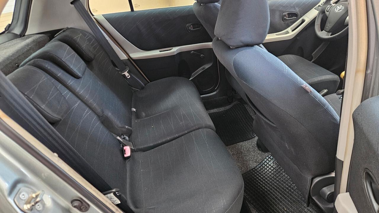 Toyota Aygo 1.0 12V VVT-i 5 porte