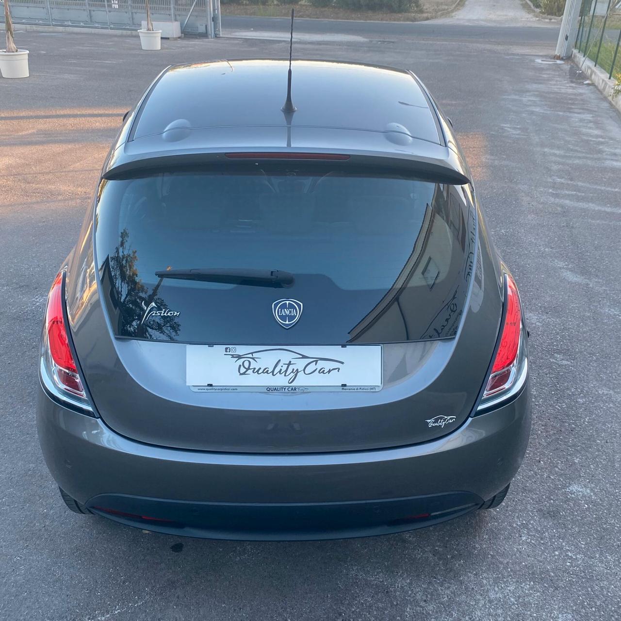 Lancia Ypsilon 1.2 69 CV 5 porte S&S Gold