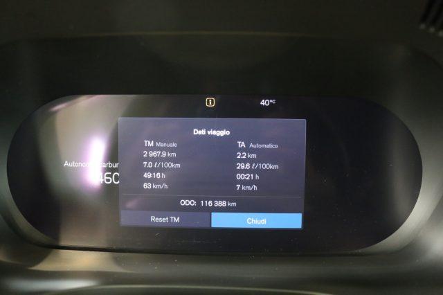 VOLVO XC60 B4 (d) AWD automatico Plus