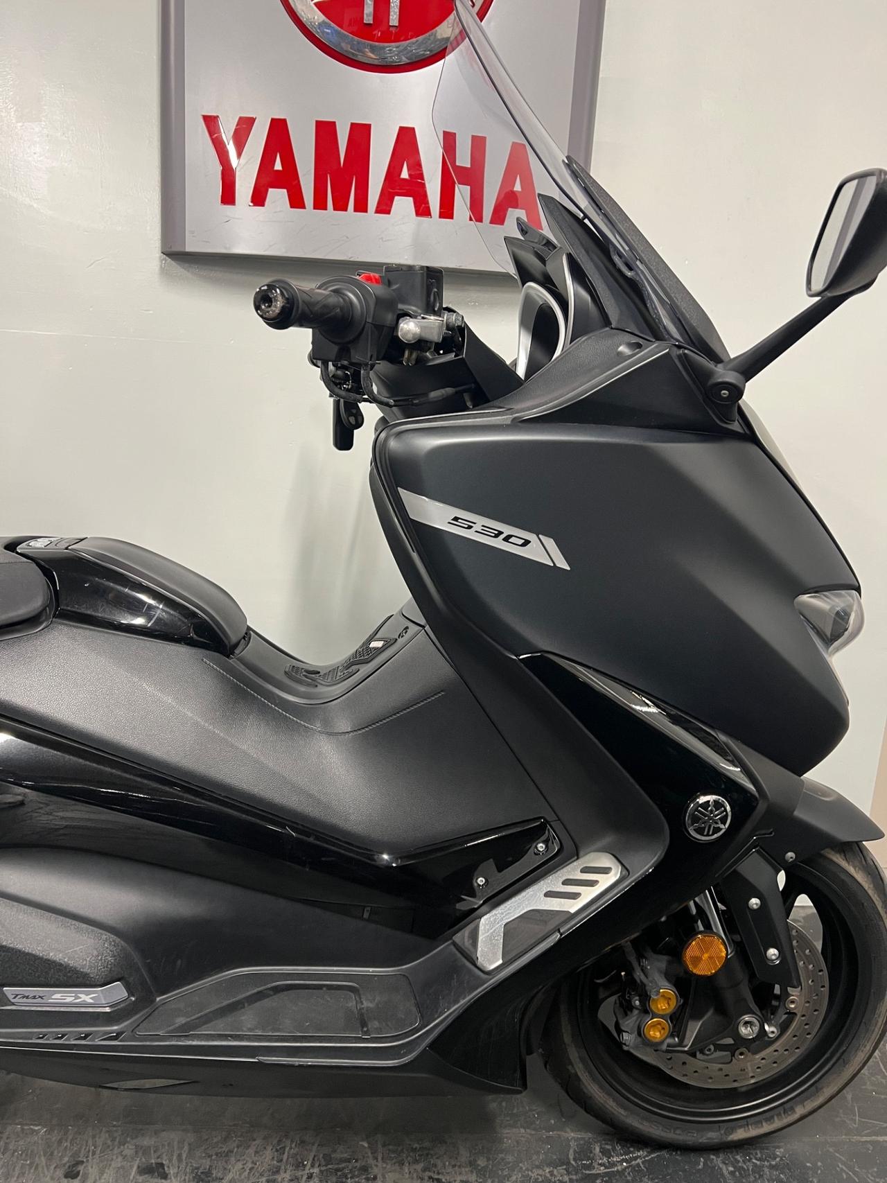 Yamaha TMAX 530 SX