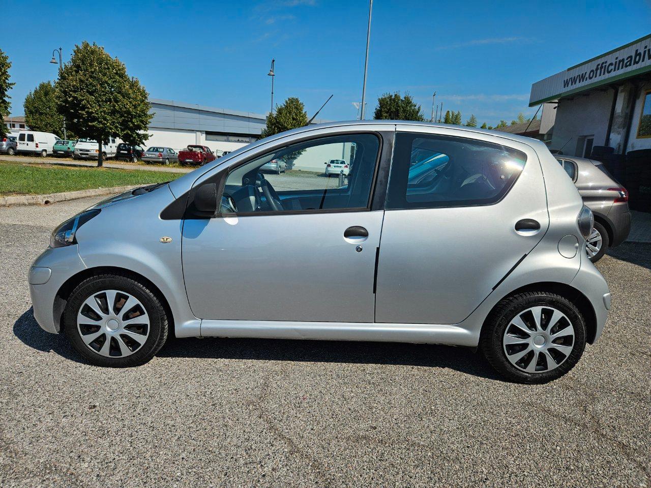Toyota Aygo 5 Porte Aygo 5p 1.0 FL