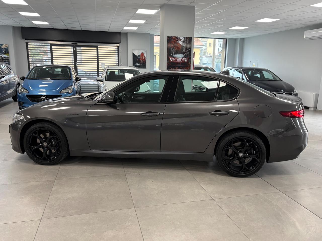 Alfa Romeo Giulia 2.0 280CV AWD Q4 VELOCE