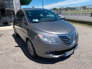 Lancia Ypsilon 0.9 TwinAir 85 CV 5 porte S&S Silver