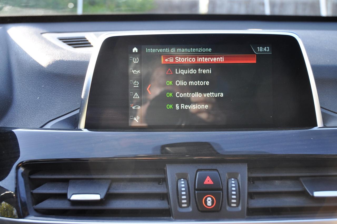 Bmw X1 180d xDrive Advantage (Gancio traino-tetto apribile)