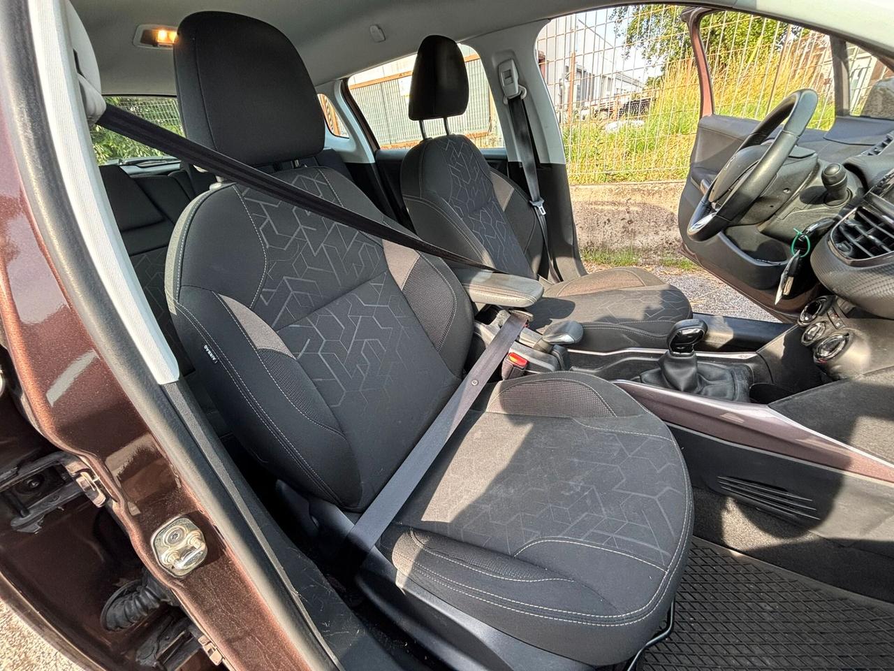 Peugeot 2008 1.4 HDi 68CV Active
