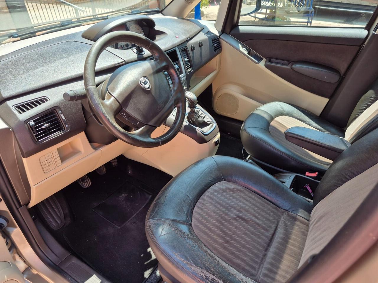Lancia MUSA 1.4 16V Platino gpl