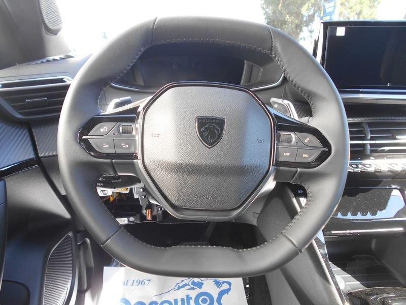 Peugeot 2008 136 Allure Hybrid e-DCS6 Finanziato