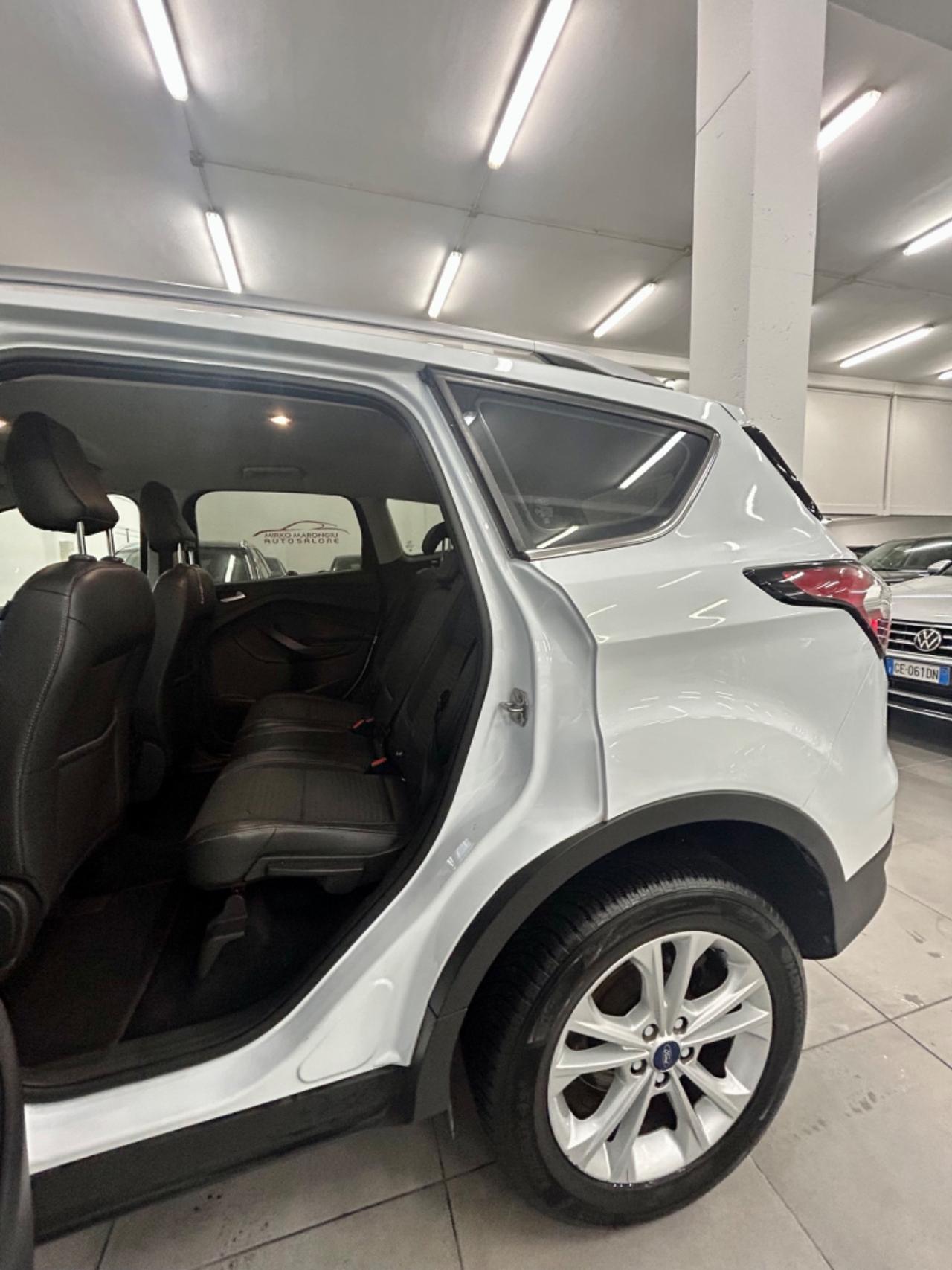 Ford Kuga 2.0 TDCI 150 CV S&S 4WD FINANZIABILE