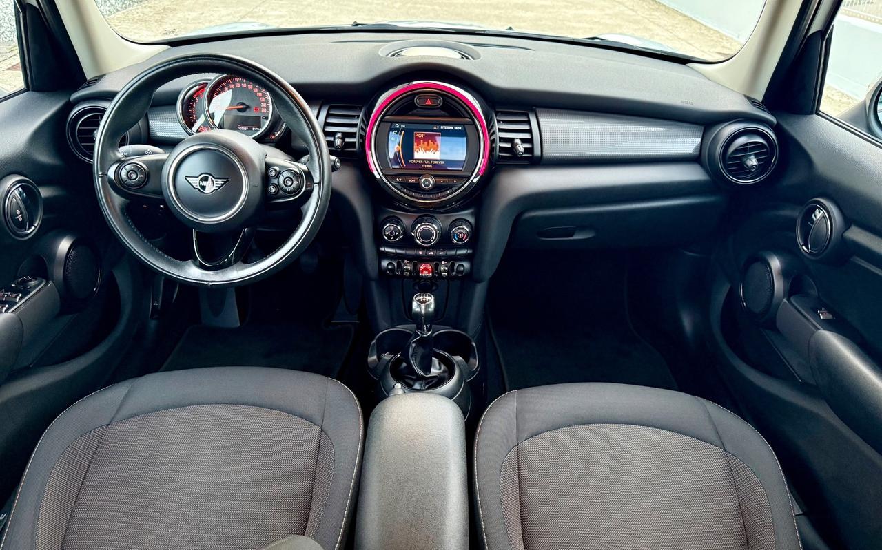 Mini 1.5 Cooper D 5 porte