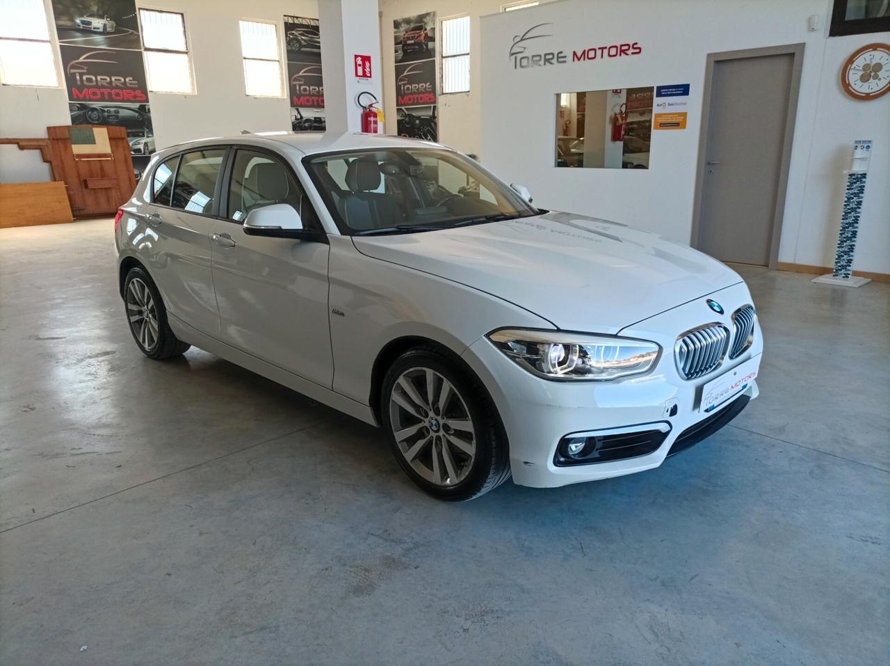 Bmw 118d CV 150 5p. Urban 01/2016