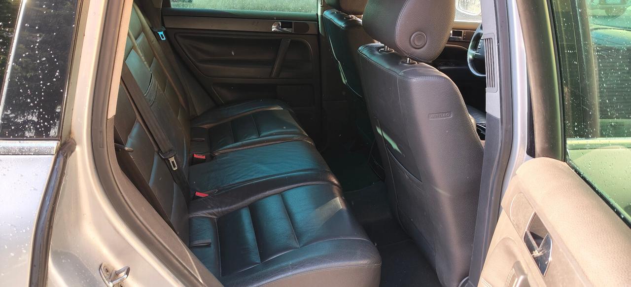 Volkswagen Touareg 2.5 R5 TDI Tiptronic Exclusive