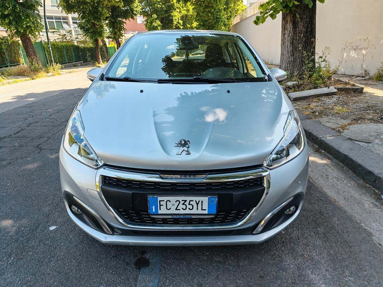 Peugeot 208 BlueHDi 75 5 porte Allure