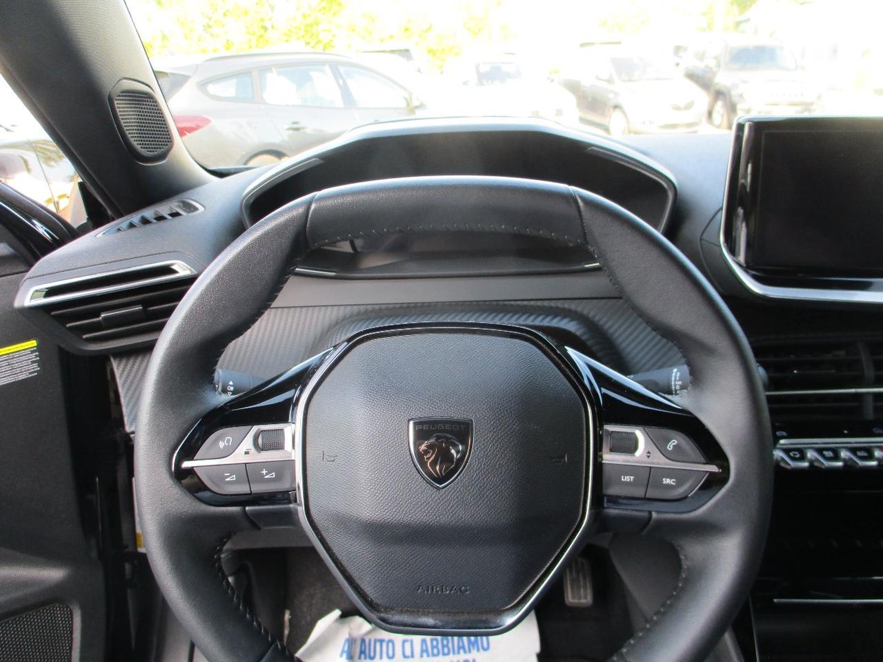 Peugeot 2008 PureTech 100 S&S Allure CarPlay/Led/Navi