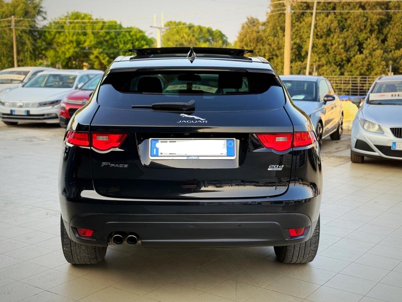 Jaguar F-Pace 2.0 D 180 CV AWD aut. Portfolio Garanzia 12 Mesi