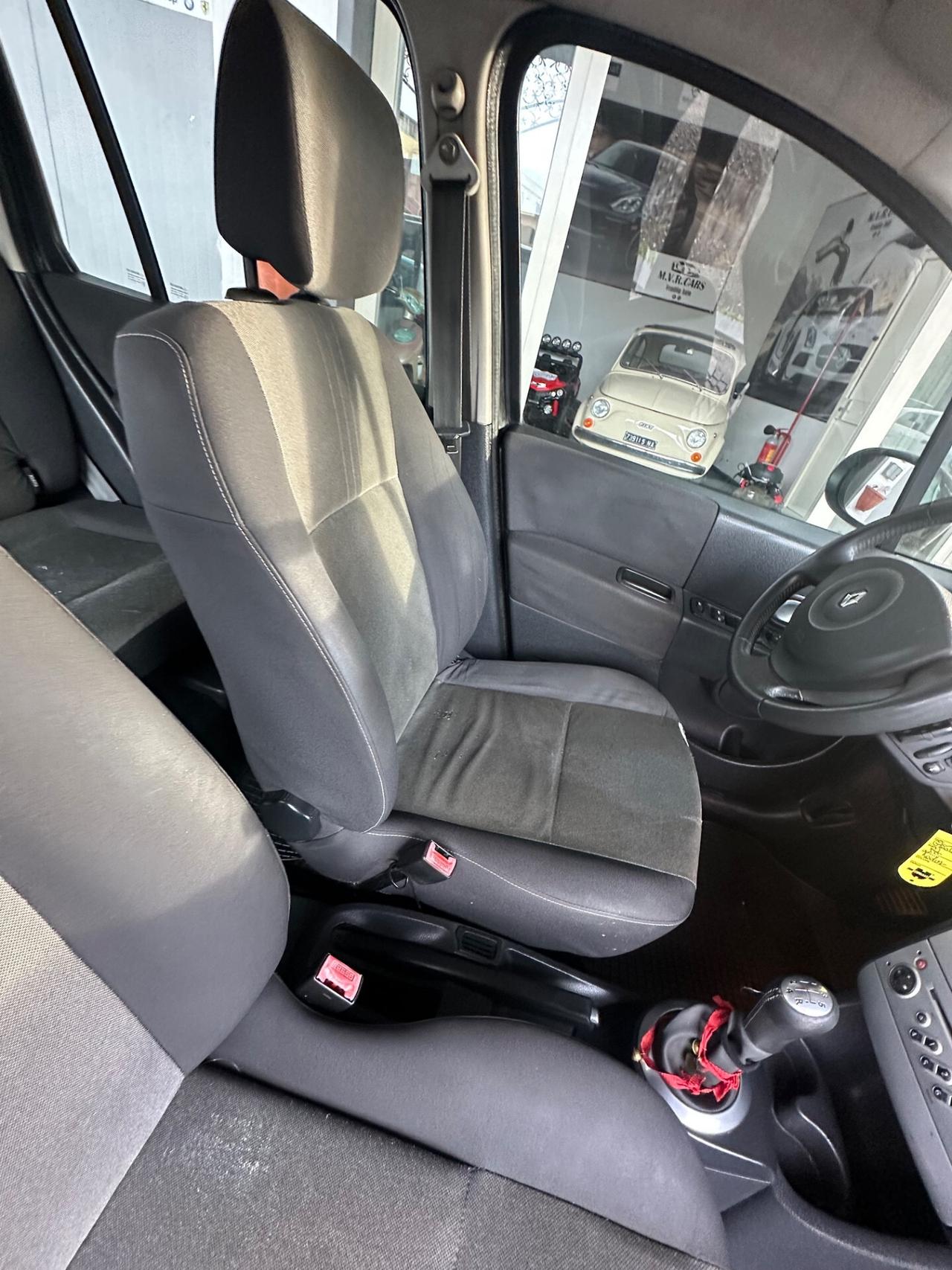 Renault Modus 1.5 dCi 85CV Dynamique