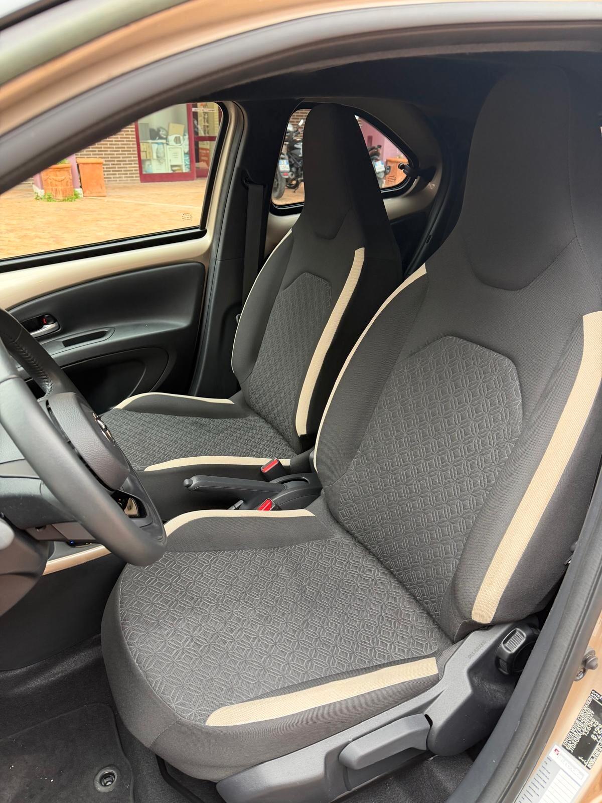 Toyota Aygo X 1.0 VVT-i 72 CV 5 porte Trend S-CVT