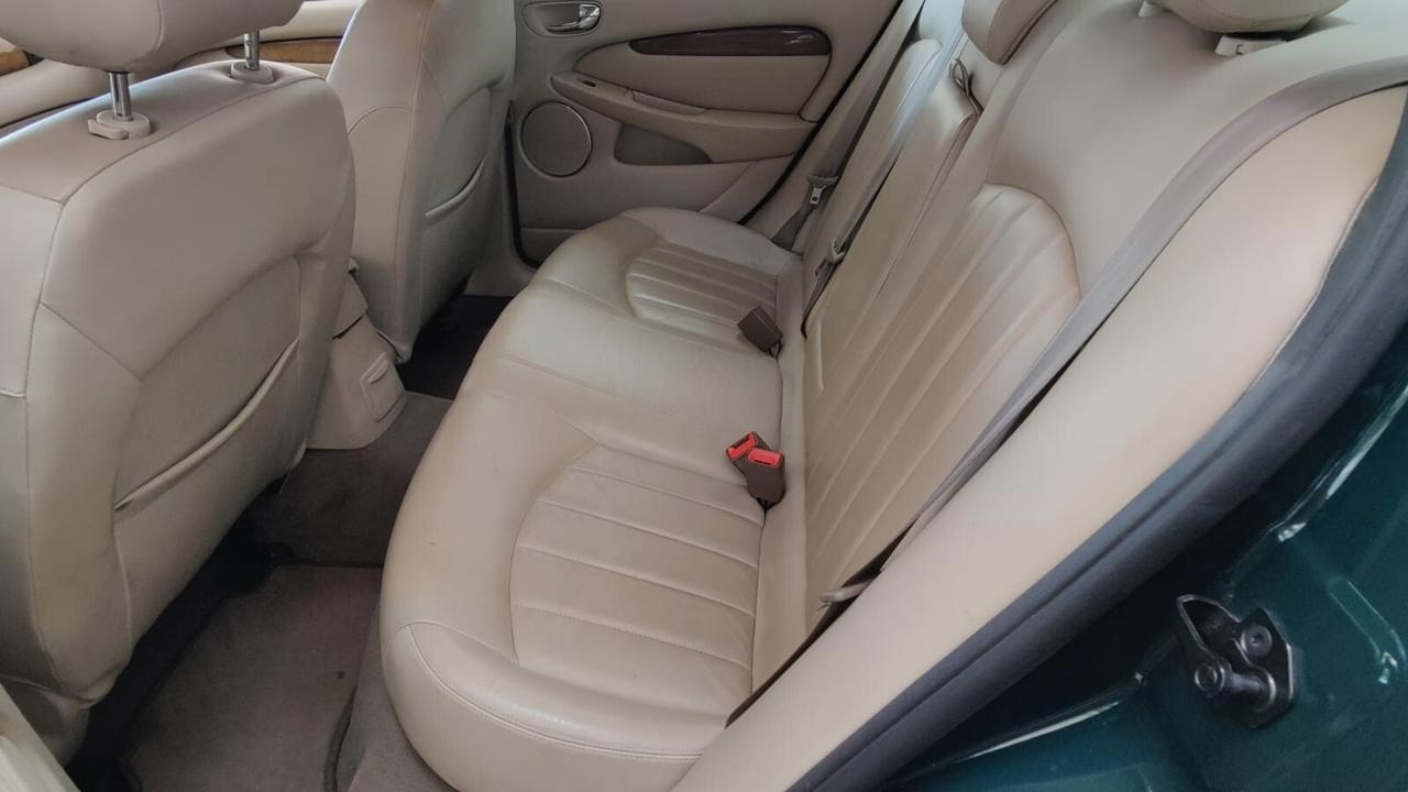 Jaguar X-Type 2.5 V6 24V GPL ISCRITTA ASI